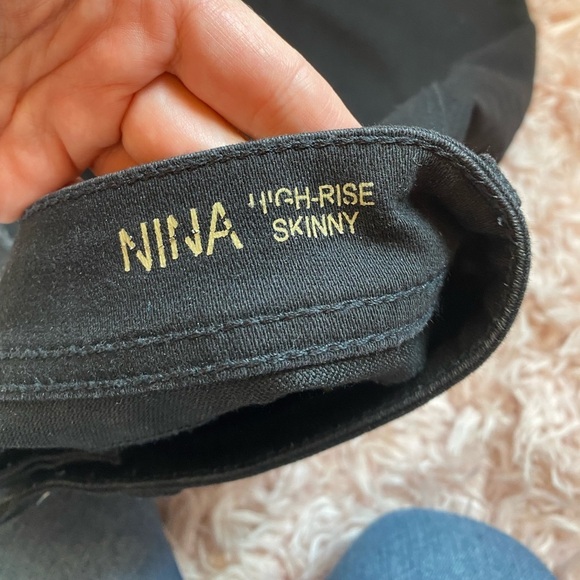 DL1961 Black Nina High rise skinny jeans size 27 or 28 - Picture 5 of 13